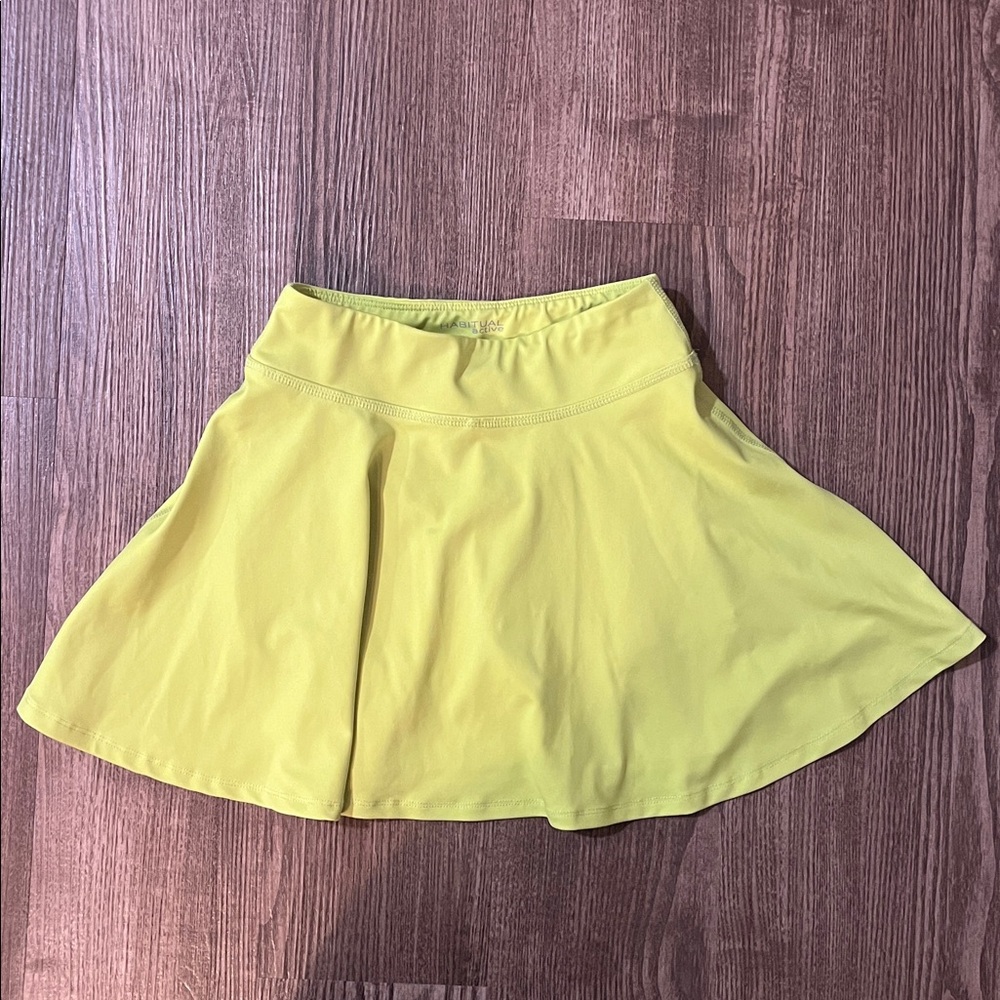 Neon Skirt w shorts - Habitual size 10